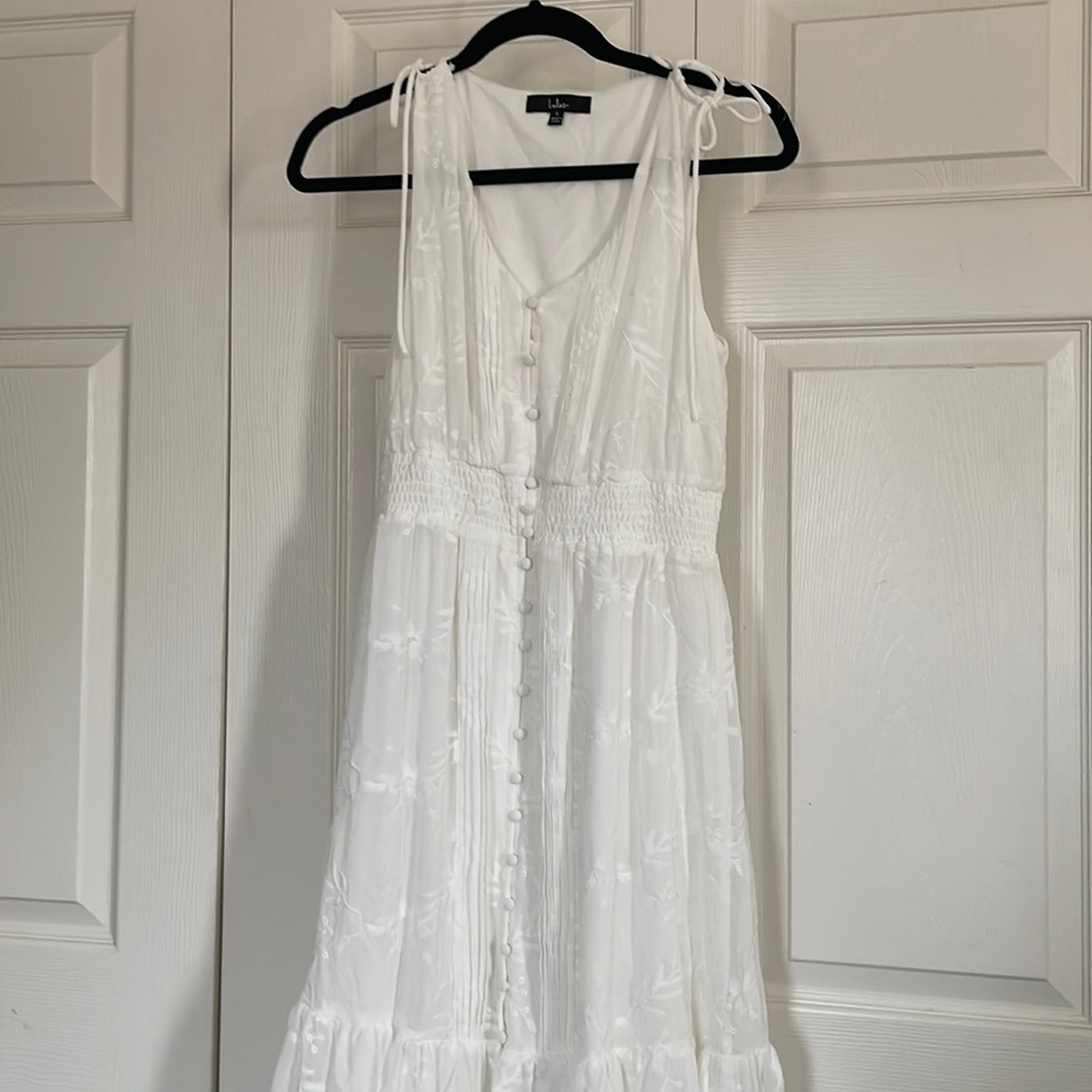 Long white dress
